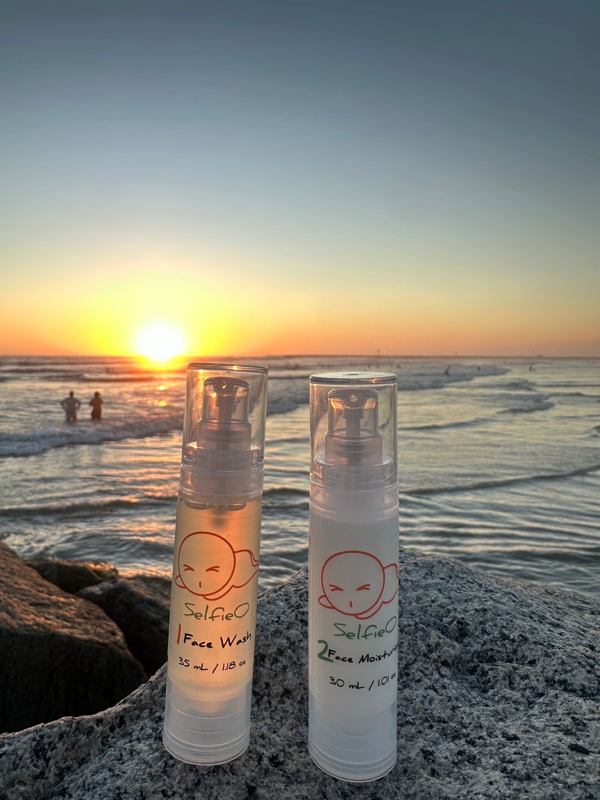 Face Wash & Moisturizer Kit